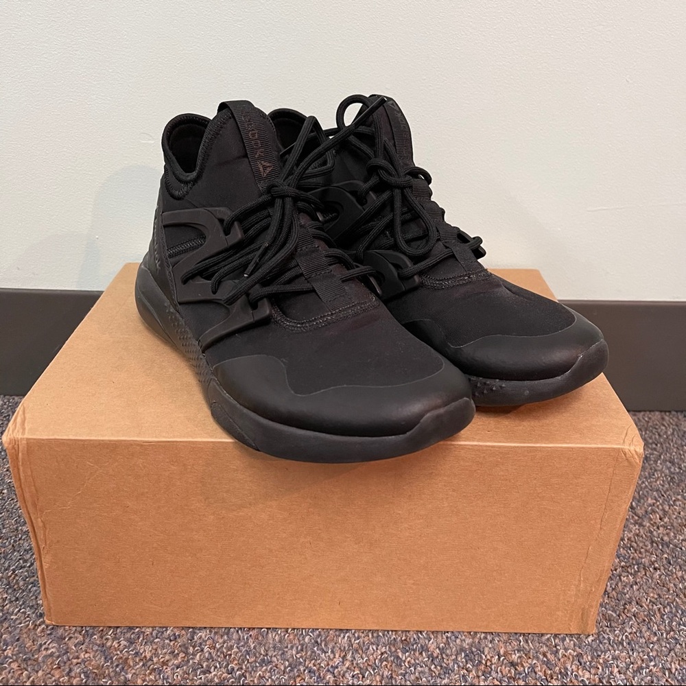 Reebok Hayasu (Custom)